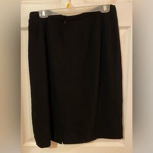 Vintage Ann Klein Elegant Black Skirt